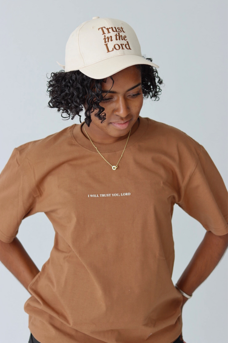 TRUST TEE IN PEANUT